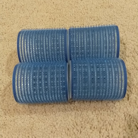 Hair Roller Set - Picture 3 of 5